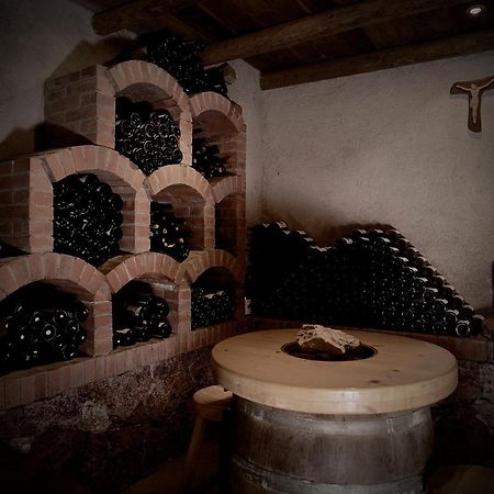 Agriturismo Eredi Di Cobelli Aldo Nave San Rocco ภายนอก รูปภาพ