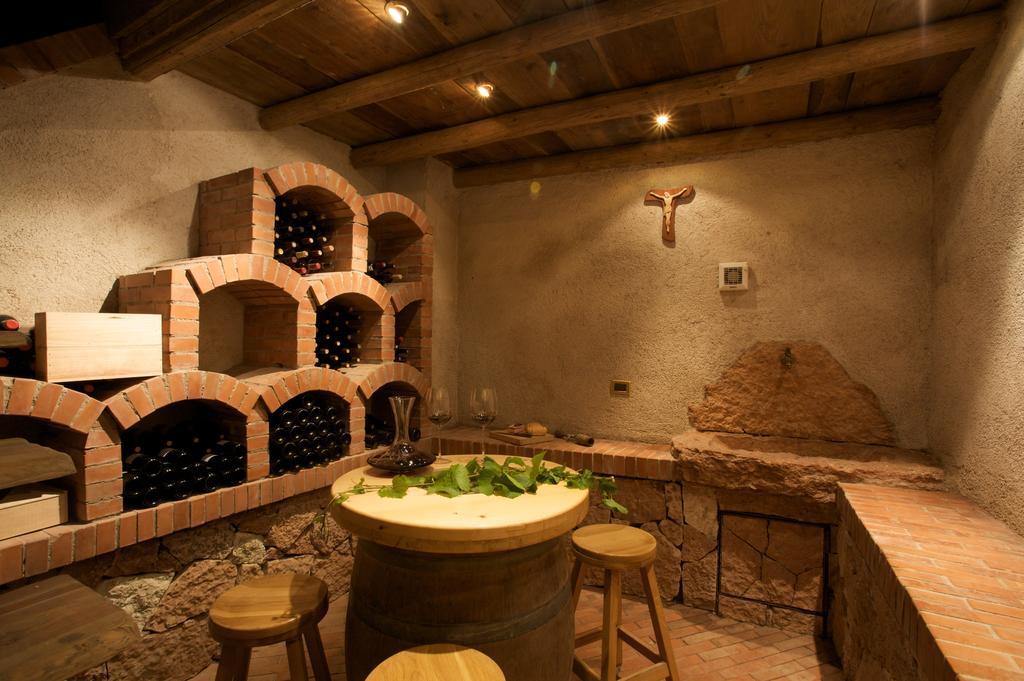 Agriturismo Eredi Di Cobelli Aldo Nave San Rocco ภายนอก รูปภาพ